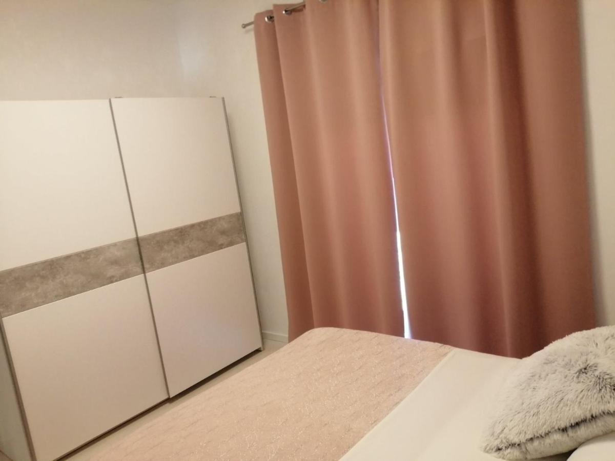 Apartman Lucano Bibinje Buitenkant foto