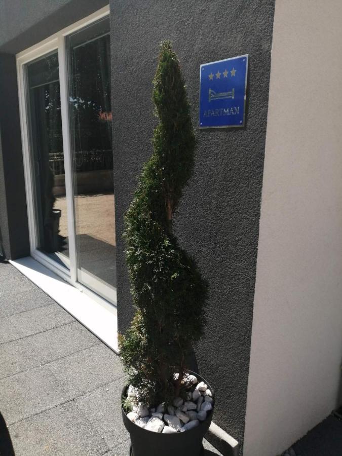 Apartman Lucano Bibinje Buitenkant foto