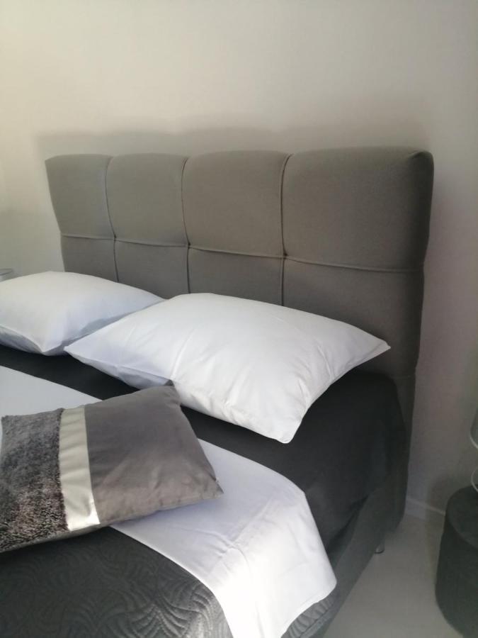 Apartman Lucano Bibinje Buitenkant foto