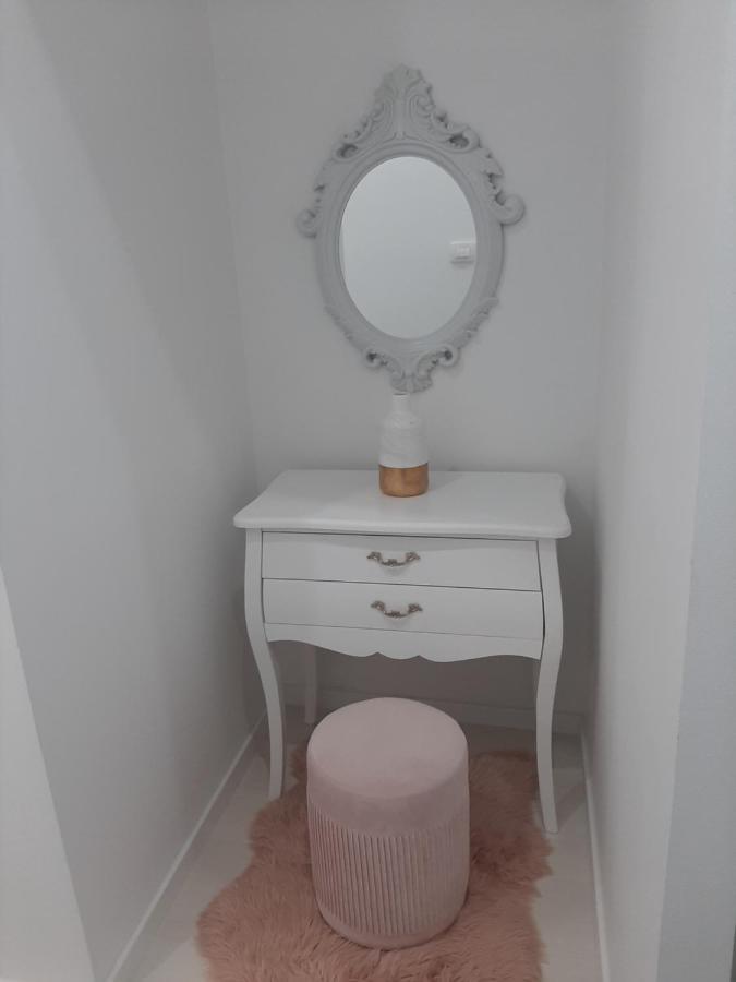 Apartman Lucano Bibinje Buitenkant foto