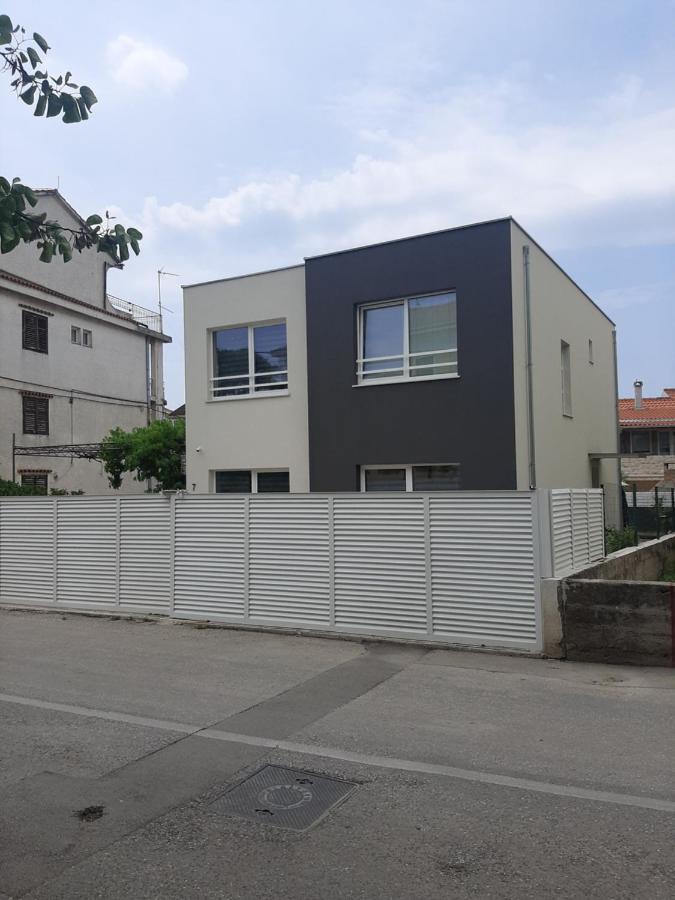Apartman Lucano Bibinje Buitenkant foto